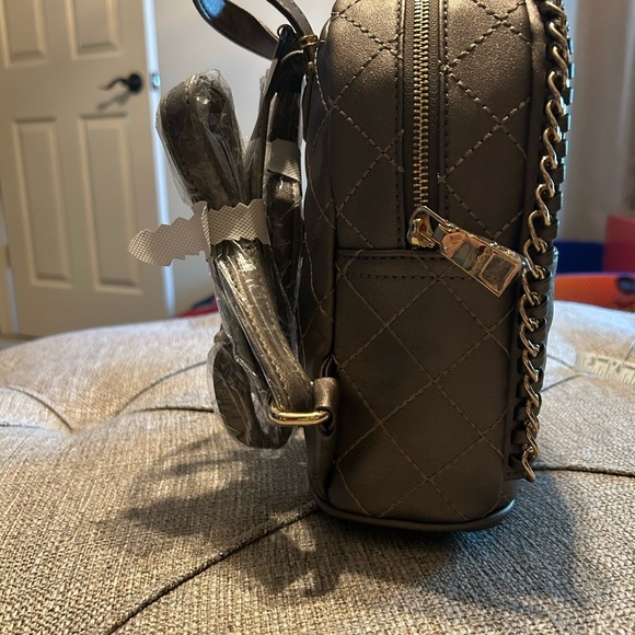 NWT Bebe Mini Quilted Backpack with Chain Trim - Picture 4 of 5